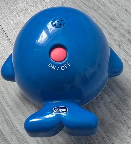Chicco sprinkler whale hračka do vody,