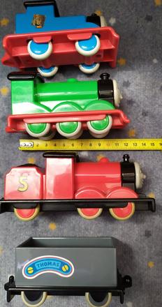 25 ks vlacikov tomas a spol, a bus bertie,