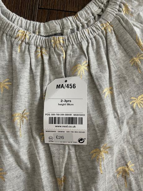 Next overal, next,104