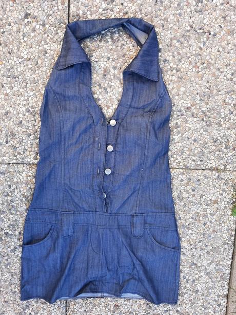 Zľava. riflové šaty velk. xs., xs