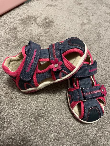 Nenosené papučky, bubble gummers,20