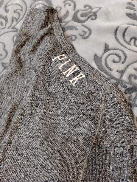 Pink by victoria's secret tenucky pulovrík, victoria's secret,m