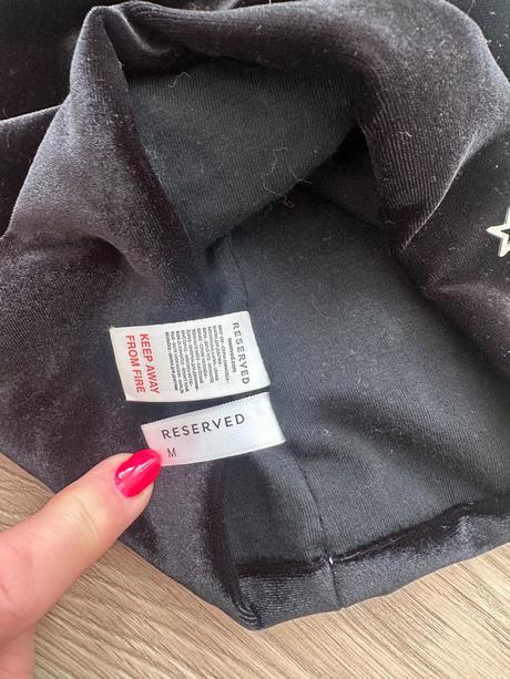 Sametová čiapka, reserved,116