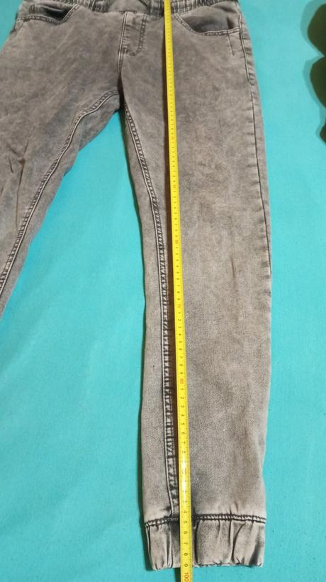 Riflové nohavice šedé, s