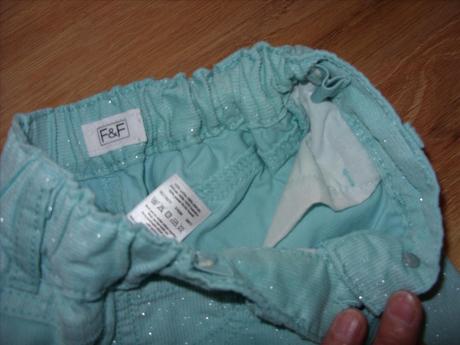 Trblietavé tenké manchestráky, f&f,104