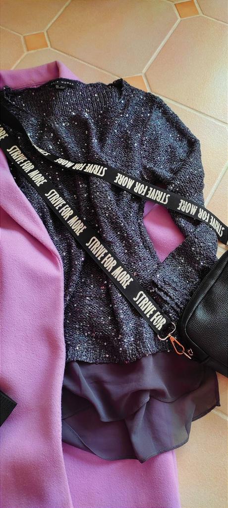 Flitrovany sveter, gate