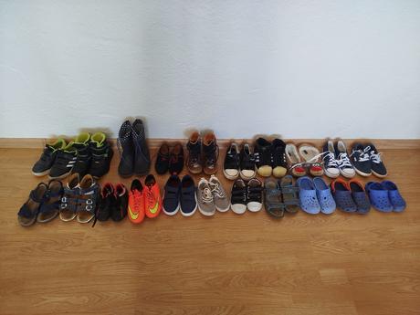 Detská obuv rôzne veľkosti od 25 do 33 veľmi zacho, 33