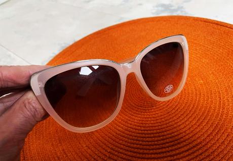 Luxusné okuliare, reserved