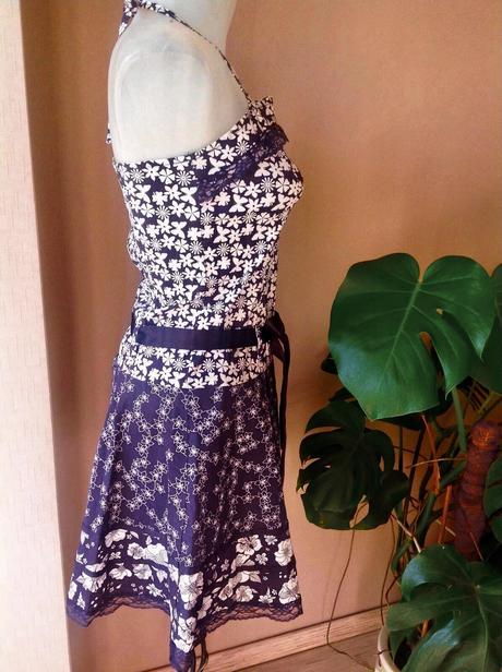 Šaty /3 madonna, xs