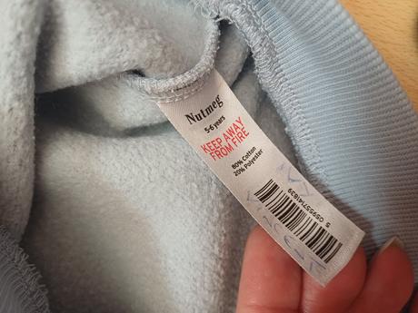 Kvietkovana mikina, nutmeg,116