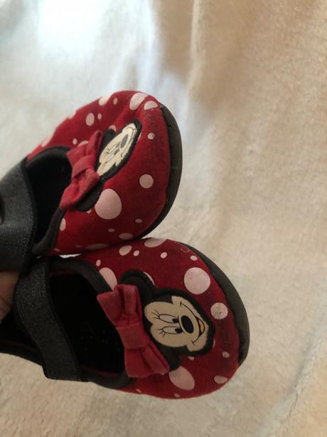 Papucky minnie, 26