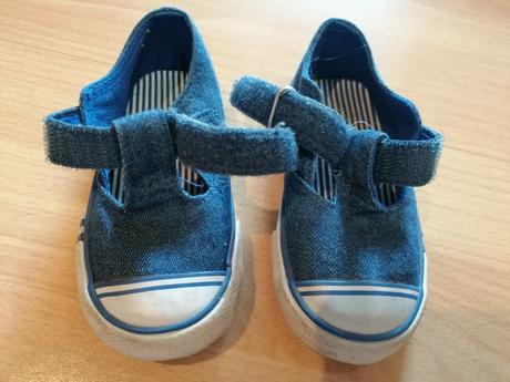 Modré plátenky, mothercare,21