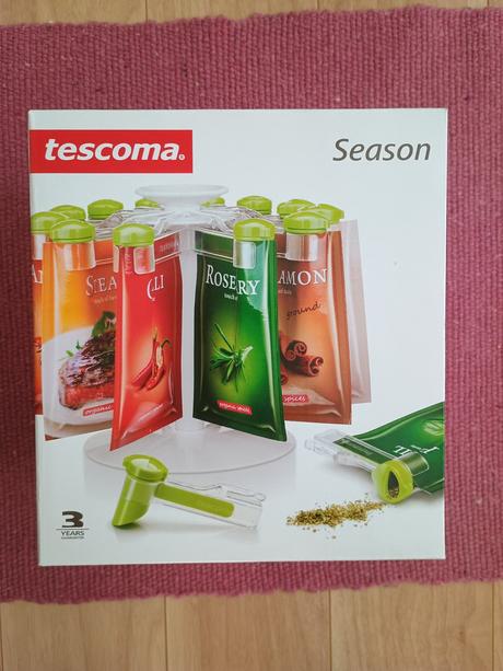 Tescoma otočný stojan, 