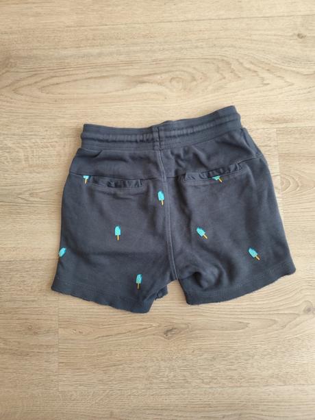Kraťasy, zara,110