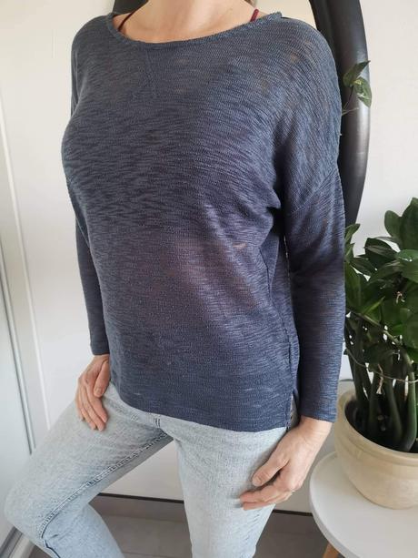 Tmavomodrý svetrík, atmosphere,l