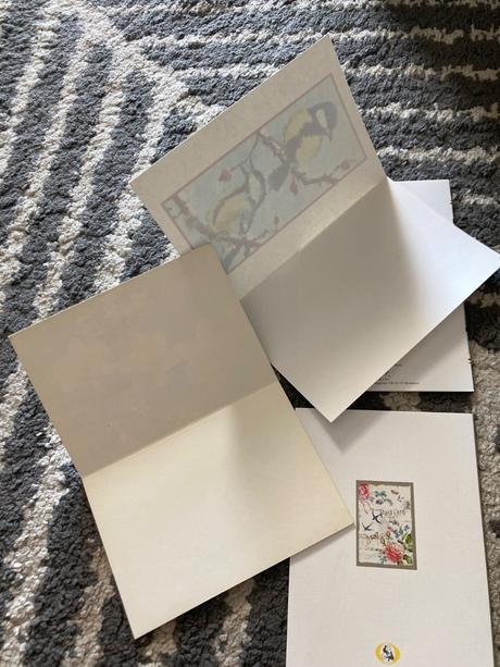 Pohľadnice kvety a vtáky,