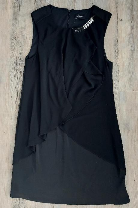 Čierne spoločenské šaty s kamienkami, yessica,38