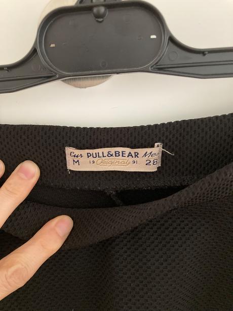 Sukna a strih, pull&bear,m