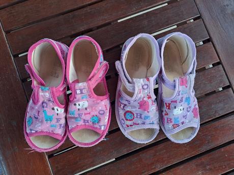 Papučky rak 29,5 cena spolu, 29