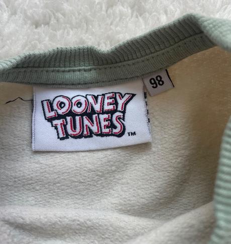 Teplakova suprava s tweety, 98