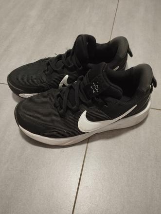 Tenisky, nike,32