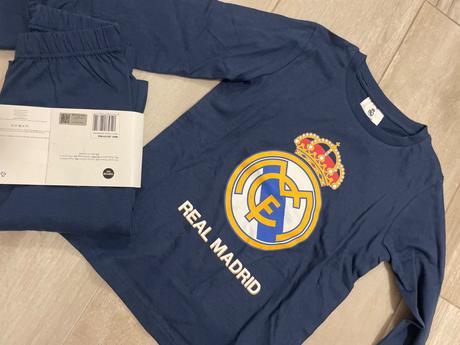 Real madrid pyžamo, 122 / 128