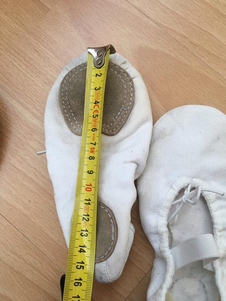 Tanečné / baletné cvičky, 28