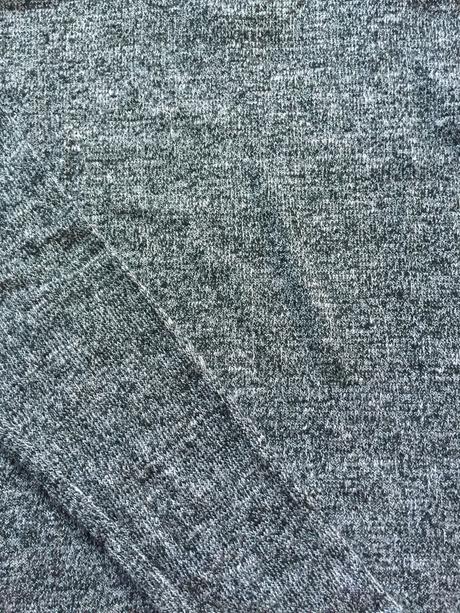 Tenký svetrík, reserved,xs