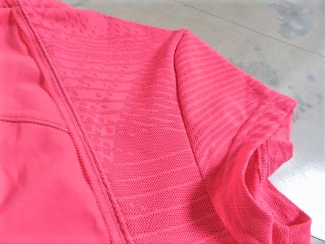 Elastické neónkové športové tričko, adidas,l