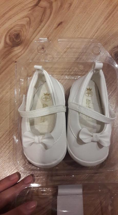 Saty na svadbu 74/80 +topanky,celenka a svetrik, 80