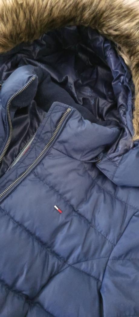 Zimná bunda, plnená perím, veľ.l, tommy hilfiger,l