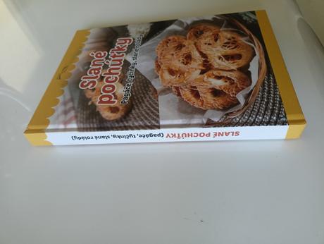 Kniha slané pochuťky,