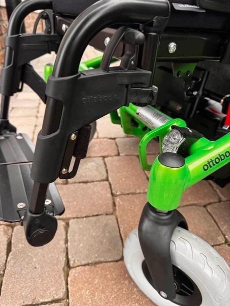 Detský elektrickÿ vozík skippy nepoužitý, 