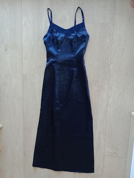 Šaty a kabátik, xs