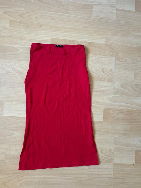 Červené tielko, favab,xs
