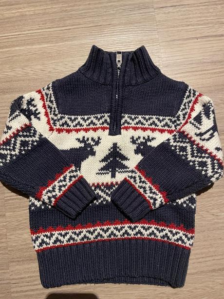 Sveter v. 86, cubus,86