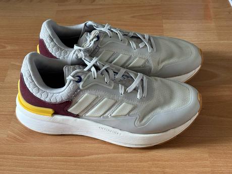 Tenisky adidas, adidas,42