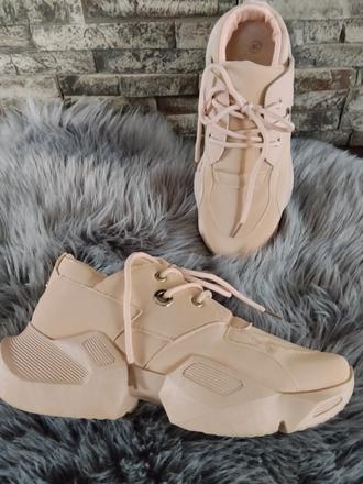 Nepremokavé tenisky, 39