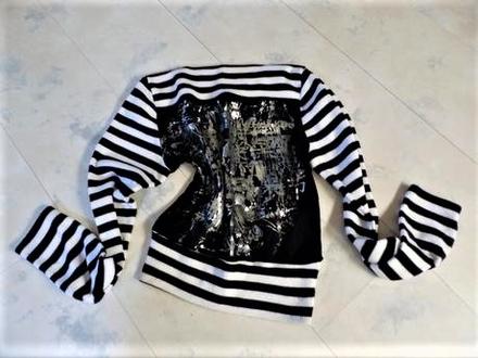 Pulóvrik s lodičkovým výstrihom, s