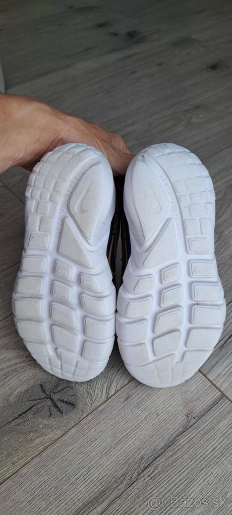 Tenisky nike veľ. 28, nike,28