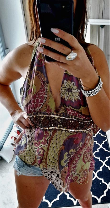 Elegantný sexi top-s, s