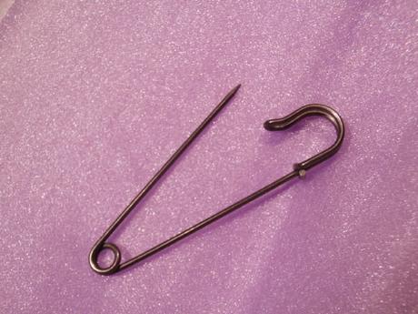 Štrikovaná ružička+veľký pripinák, 