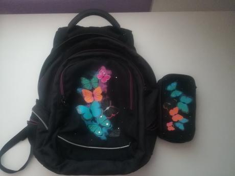 Školký batoh + peračník zn. walker,