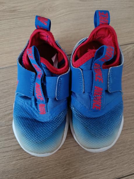 Letné tenisky, nike,25