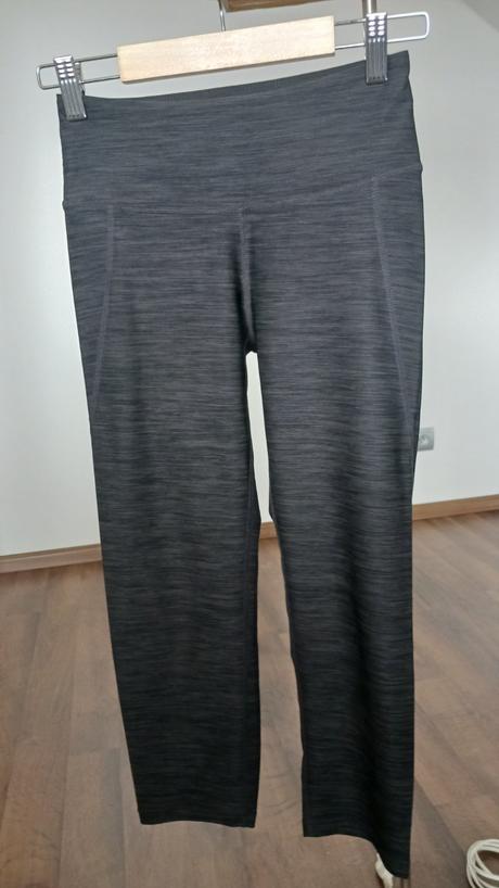 Nohavice šport, h&m,xs