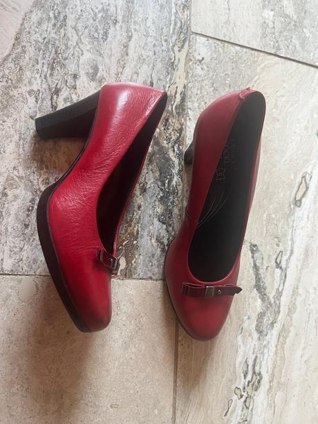 Červené kožené lodičky 37, lasocki,37