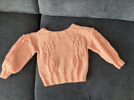 Handmade svetrik top stav, 98