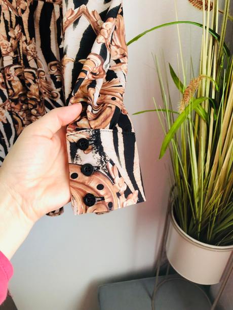 Saty so stojacikom, s