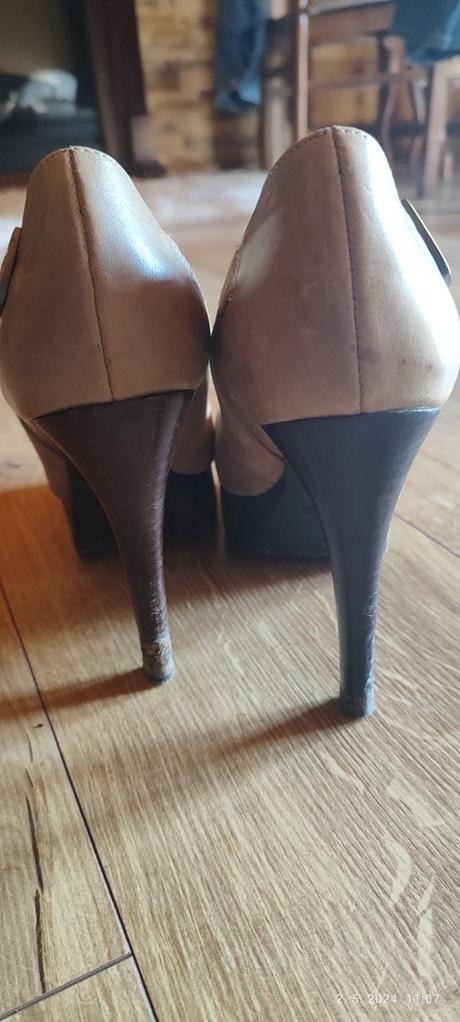 Lodičky guess, guess,39