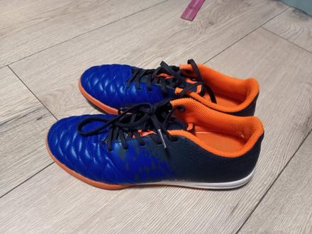 Chlapčenské halovky, 34